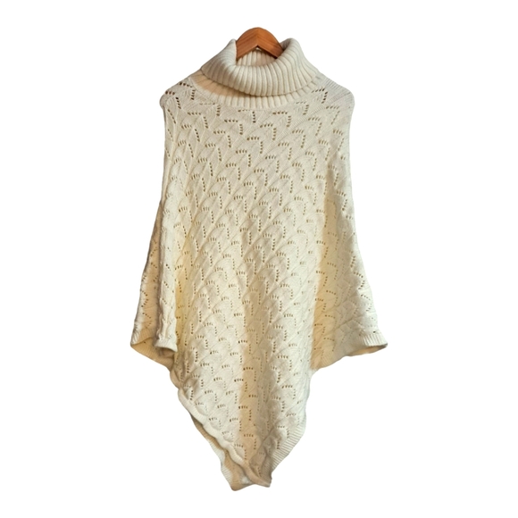 BCBCMAXAZRIA Knit Turtleneck Shawl - Picture 1 of 8